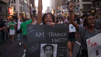 Протесты в Нью-Йорке против оправдания судом Джорджа Циммермана