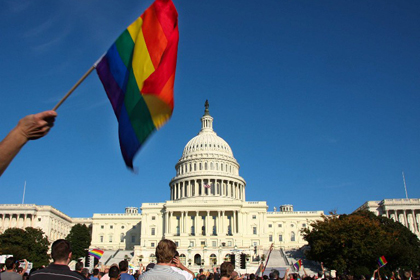ЛГБТ-активисты у здание конгресса США