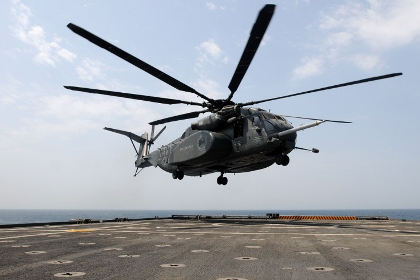 Вертолет MH-53E ВМС США