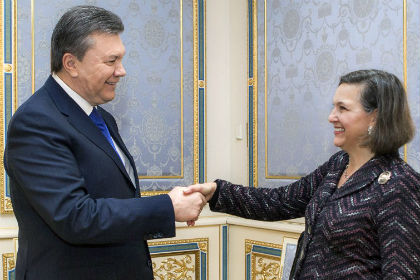 Виктория Нуланд и Виктор Янукович