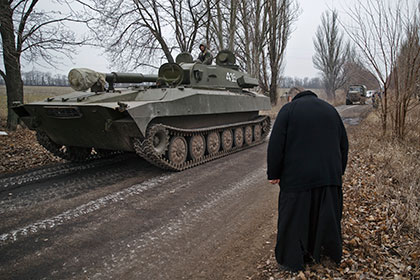 Танк ДНР в Донецке 26 февраля 2015 года 