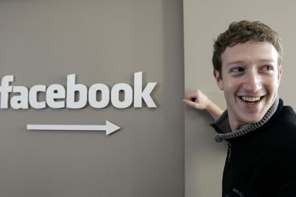 Акционер Facebook попытается через суд ослабить власть Цукерберга