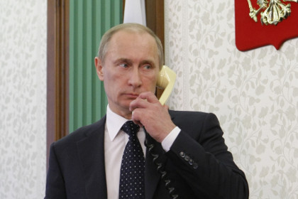 Путин поговорил по телефону с Обамой