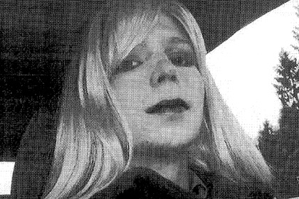 Информатор-транссексуал Wikileaks попыталась покончить с собой