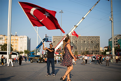 В Турции закрыт банк соратников Фетуллаха Гюлена 