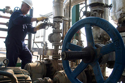 Саудовская Аравия снизила запасы нефти до минимума с августа 2014 года