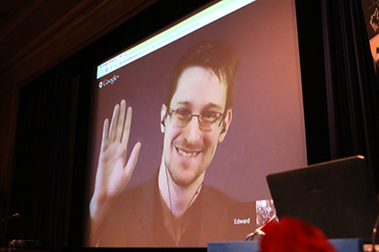 Эдвард Сноуден назвал взлом серверов АНБ «приветом из России»