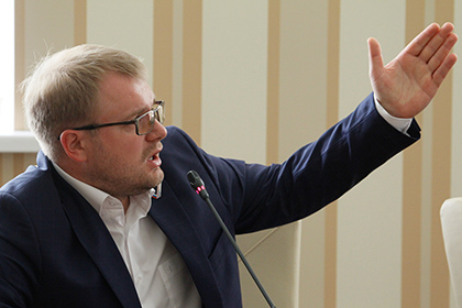 Команда крымских чиновников пообещала «надрать задницу» США в ответ на санкции