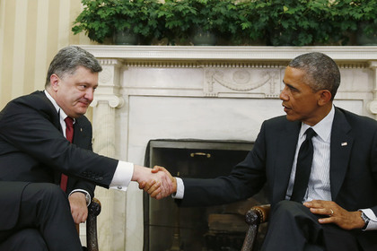 СМИ усомнились в «долгом разговоре» между Обамой и Порошенко