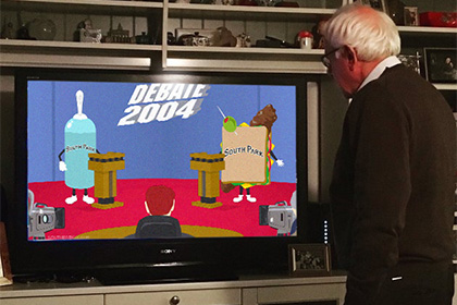 С грустью глядящий на дебаты по телевизору Берни Сандерс стал мемом