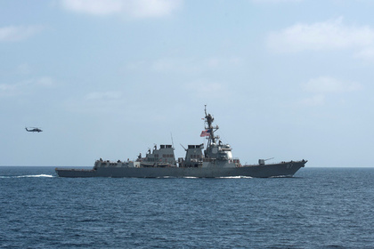 Американский эсминец «Мэйсон» обстреляли у побережья Йемена в третий раз