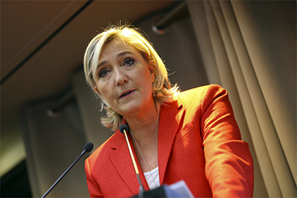 Марин Ле Пен обвинила Олланда в срыве визита Путина в Париж
