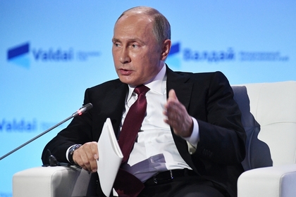 Путин выступил против бряцания ядерным оружием