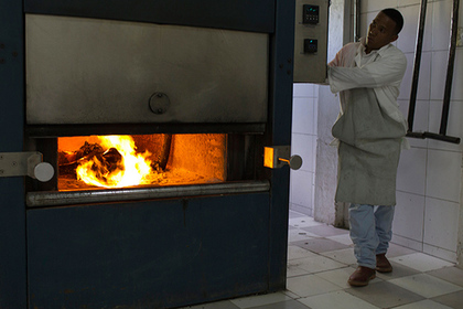 Тучный покойник вызвал пожар в американском крематории