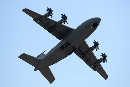 «Антонов» предложил США построить новый средний транспортный самолет Ан-77