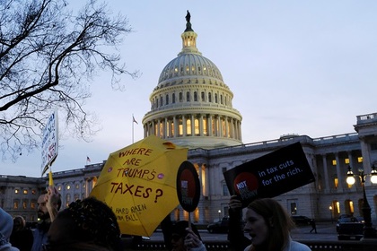 Сенат США одобрил крупнейшую за 30 лет налоговую реформу