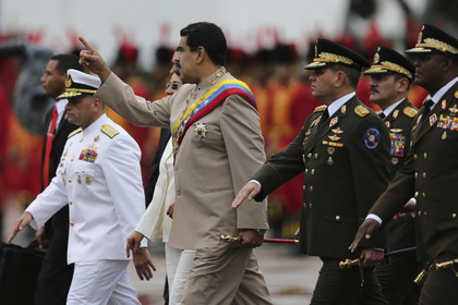 США призвали армию Венесуэлы перейти на сторону оппозиции