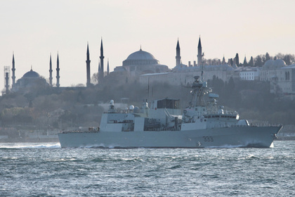 НАТО собралась отправить корабли в Черное море для защиты украинских судов