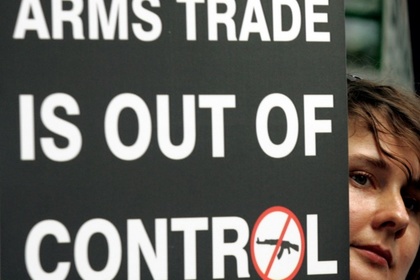 Евросоюз обеспокоился выходом США из договора о торговле оружием