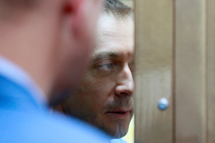 Обвиняемых в разбое сотрудников ФСБ проверят на причастность к делу Захарченко