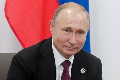 Путин рассказал Стоуну о «российском вмешательстве» в выборы в США