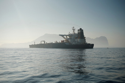 Иран опроверг обещание не отправлять танкер в Сирию