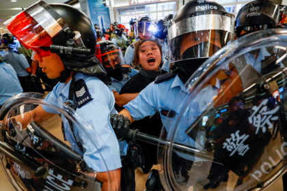 Китай обвинил США в организации протестов в Гонконге