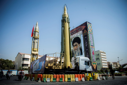 Иран захотел от США 50 миллиардов долларов